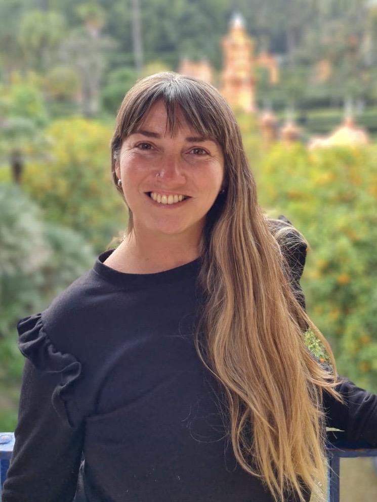 Paola Luna, Poli, Productora Asesora de Seguros en Mendoza